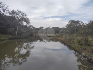 Fazenda/Sítio com 3 Quartos à venda, 621m² no Cachoeira, Atibaia