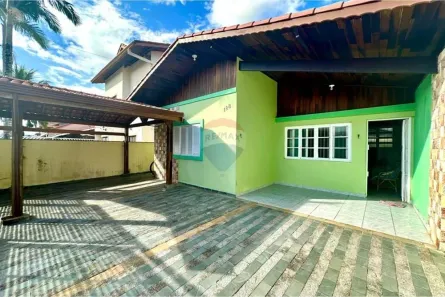 Casa com 5 Quartos à venda, 153m² no Parque Balneário Oasis, Peruíbe