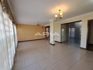 Casa com 5 Quartos à venda, 355m² no Quebec, Londrina