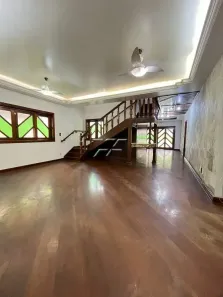 Casa com 3 Quartos para alugar, 391m² no Zona Central, Rio Claro