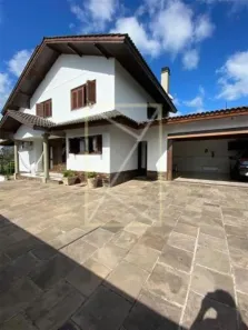 Casa com 4 Quartos à venda, 250m² no Marechal Floriano, Caxias do Sul