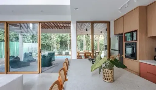 Casa de Condomínio com 4 Quartos à venda, 220m² no Mata de São João, Mata de São João