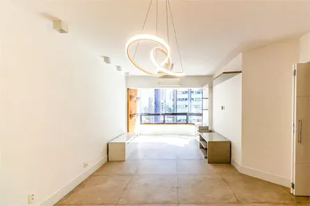 Apartamento com 3 Quartos para alugar, 104m² no Vila Nova Conceição, São Paulo