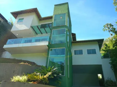 Casa com 3 Quartos para venda ou aluguel, 398m² no Quitandinha, Petrópolis