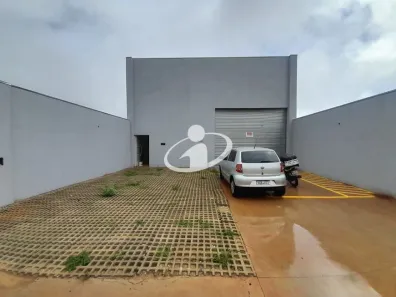 Galpão/Depósito/Armazém para alugar, 345m² no Aclimação, Uberlândia