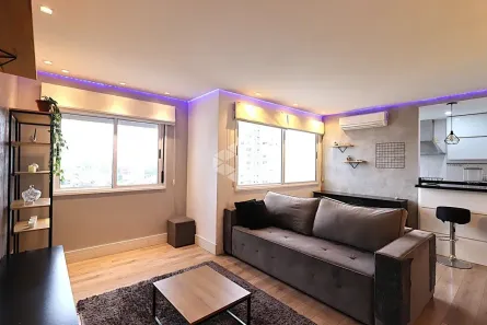 Apartamento com 2 Quartos à venda, 66m² no Vila Ipiranga, Porto Alegre