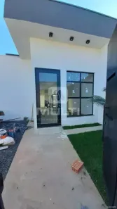 Casa com 3 Quartos à venda, 166m² no Jardim Holanda, Uberlândia