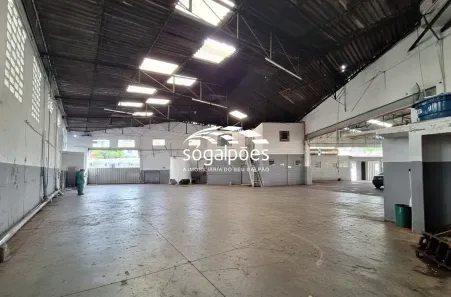 Galpão/Depósito/Armazém com 5 Quartos à venda, 760m² no Aparecida, Belo Horizonte