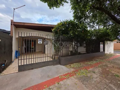 Casa com 4 Quartos à venda, 98m² no Jardim Alvorada, Maringá