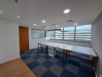 Sala Comercial para alugar, 48m² no Barra Olímpica, Rio de Janeiro