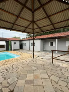 Fazenda/Sítio com 3 Quartos para alugar, 1000m² no Piracangaguá, Taubaté