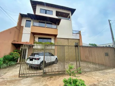Casa com 5 Quartos à venda, 504m² no Vila Goes, Londrina