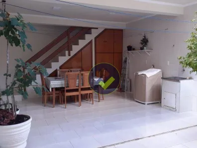Sobrado com 3 Quartos à venda, 186m² no Jardim Siriema, Sorocaba