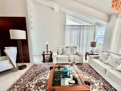 Casa com 4 Quartos à venda, 341m² no Praia Brava, Florianópolis