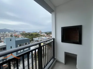 Apartamento com 2 Quartos para alugar, 118m² no Centro, Camboriú