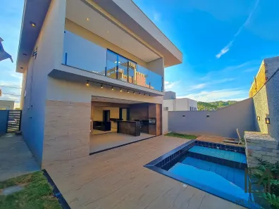 Casa de Condomínio com 3 Quartos à venda, 228m² no Jardins Capri, Senador Canedo