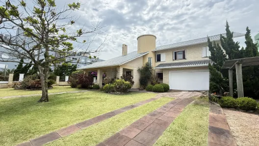 Casa com 5 Quartos à venda, 1250m² no Tramandaí, Tramandaí