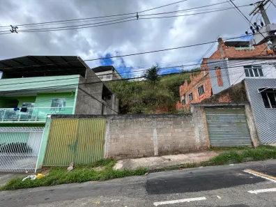 Lote/Terreno à venda, 234m² no Democrata, Juiz de Fora