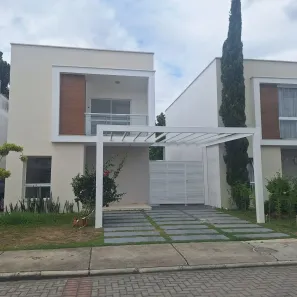 Sobrado com 3 Quartos à venda, 160m² no SIM, Feira de Santana