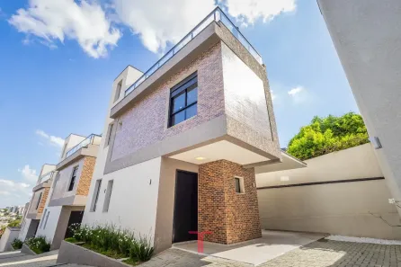 Casa com 3 Quartos à venda, 149m² no Lindóia, Curitiba