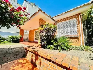 com 2 Quartos para alugar, 300m² no Bela Vista, Porto Alegre