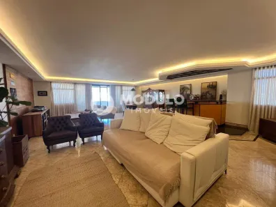 Apartamento com 3 Quartos à venda, 271m² no Martins, Uberlândia