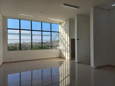 Prédio Comercial para venda ou aluguel, 790m² no Centro, Vinhedo