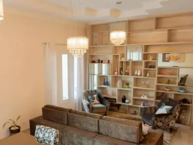 Casa com 3 Quartos para alugar, 420m² no Vila Campesina, Osasco