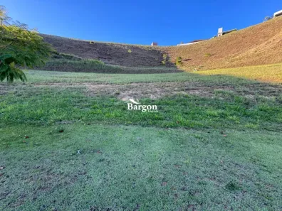 Lote/Terreno à venda, 682m² no São Pedro, Juiz de Fora