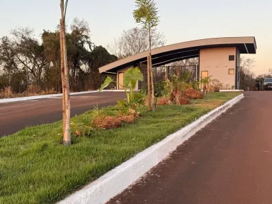 Lote/Terreno à venda, 644m² no Conjunto Alvorada, Uberlândia