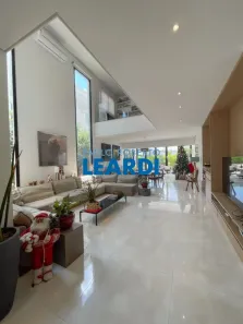 Casa de Condomínio com 4 Quartos à venda, 420m² no Tamboré, Santana de Parnaíba