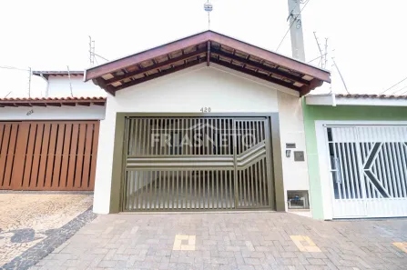 Casa com 3 Quartos para alugar, 124m² no Nova América, Piracicaba