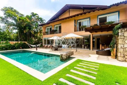 Casa com 7 Quartos à venda, 700m² no Portal do Tabatinga, Caraguatatuba