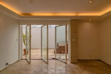 Casa com 2 Quartos à venda, 250m² no Planalto Paulista, São Paulo