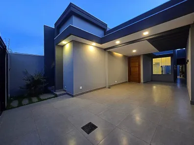 Casa com 3 Quartos à venda, 137m² no Parque Residencial Rita Vieira, Campo Grande