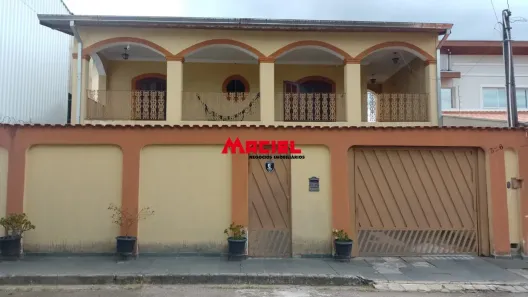 Casa com 4 Quartos à venda, 275m² no Bosque dos Eucaliptos, São José dos Campos