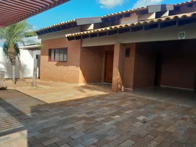 Casa com 3 Quartos para alugar, 300m² no Jardim Morumbi, São José do Rio Preto