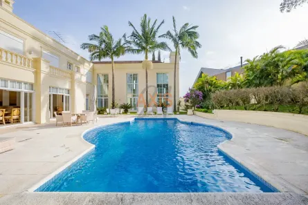 Casa de Condomínio com 4 Quartos à venda, 708m² no Campo Comprido, Curitiba