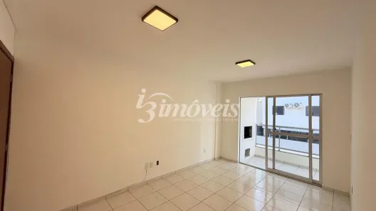 Apartamento com 2 Quartos para alugar, 79m² no Centro, Balneário Camboriú