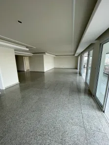 Apartamento com 4 Quartos para alugar, 323m² no Parque Colonial, São Paulo