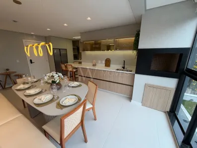 Apartamento com 2 Quartos à venda, 77m² no Bom Retiro, Joinville