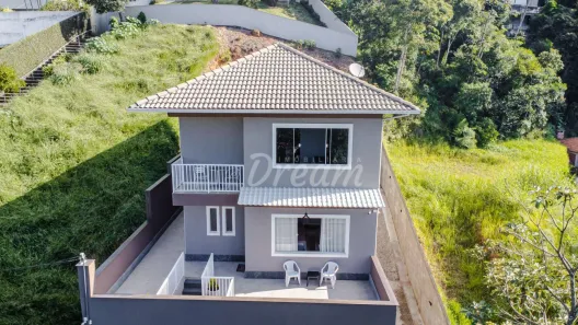 Casa de Condomínio com 4 Quartos à venda, 284m² no Tijuca, Teresópolis
