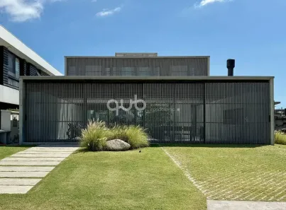 Sobrado com 4 Quartos à venda, 280m² no Centro, Xangri-lá