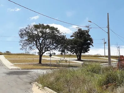 Lote/Terreno à venda, 230m² no Escarpas Do Lago, Capitólio