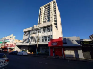 Ponto Comercial para alugar, 30m² no Centro, Uberlândia