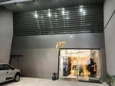 Galpão/Depósito/Armazém à venda, 718m² no Taboão, São Bernardo do Campo