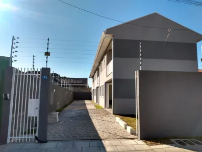 Sobrado com 2 Quartos à venda, 108m² no Novo Mundo, Curitiba