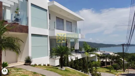Casa com 4 Quartos à venda, 513m² no Centro, Bombinhas