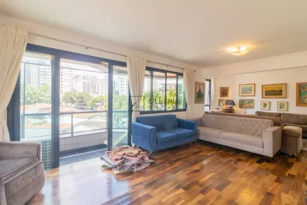 Apartamento com 4 Quartos à venda, 192m² no Vila Uberabinha, São Paulo