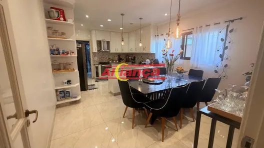 Casa com 3 Quartos à venda, 185m² no Vila Moreira, Guarulhos